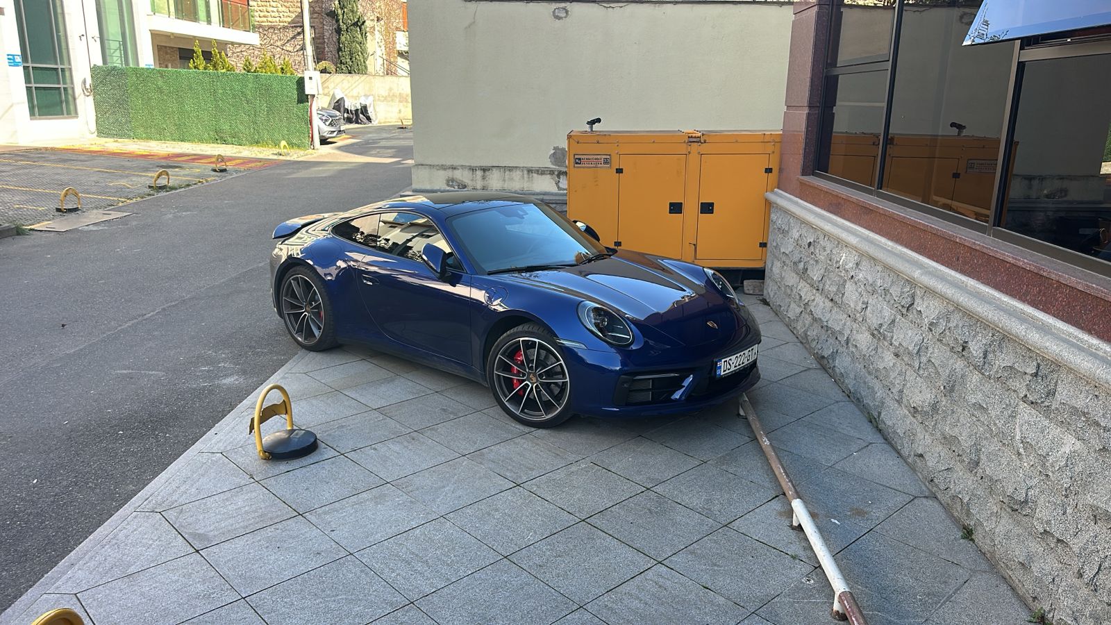 2025 Porsche Carrera 4S